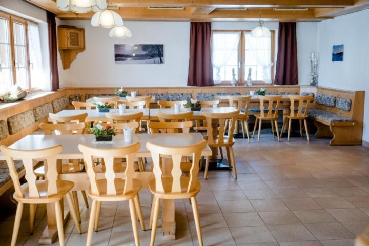 Hotel Bergfuehrer Elm Exteriör bild